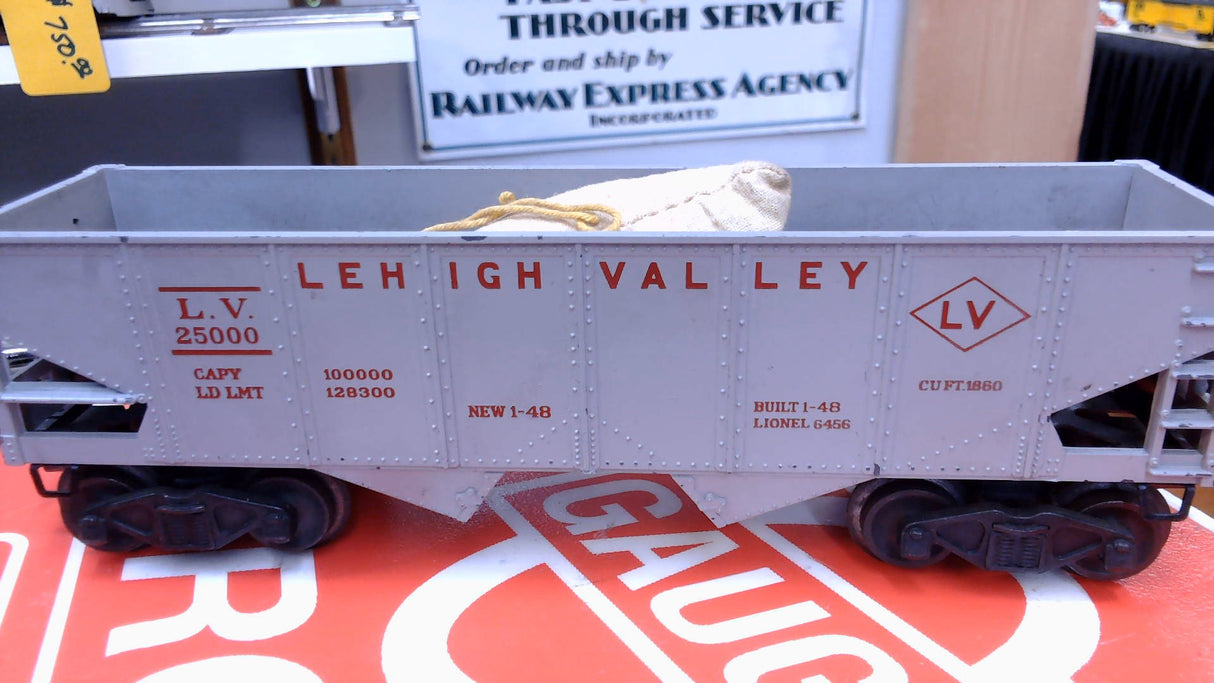 Lionel LV25000: Lehigh Valley Two Bay Hopper