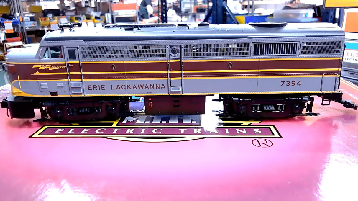 MTH Premier 20-2651-1: PS2 Canadian Pacific FA-2 ABA Set