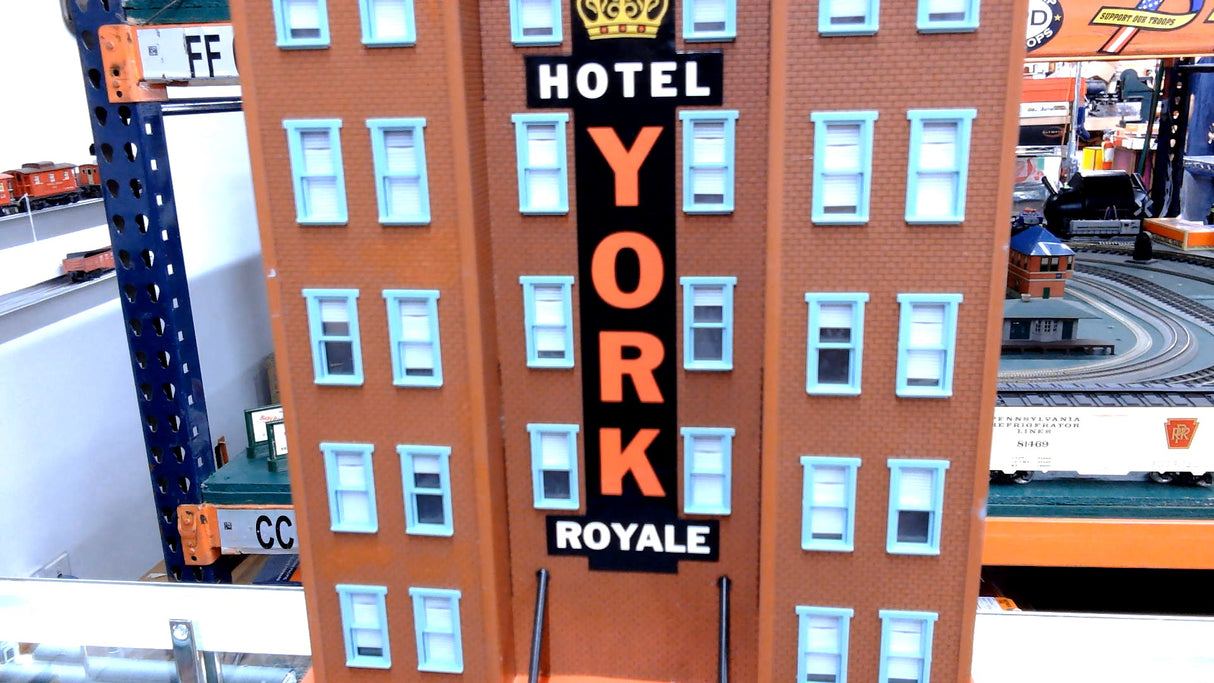 Menards York Hotel