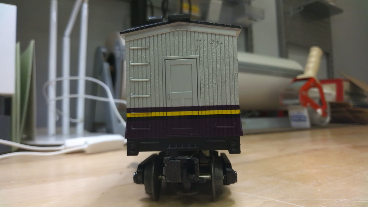 MTH RAILKING MTHRRC 2000 CRANE TENDER CAR 30-7939 RAILROADER CLUB O GAUGE TRAIN
