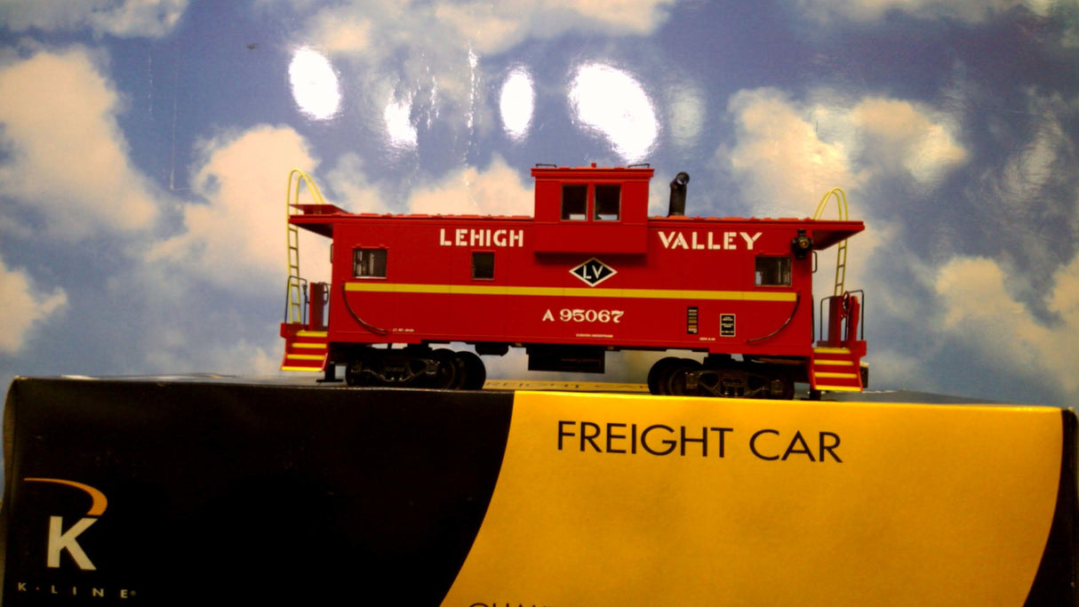 K-Line K613 Lehigh Valley Extended Vision Caboose