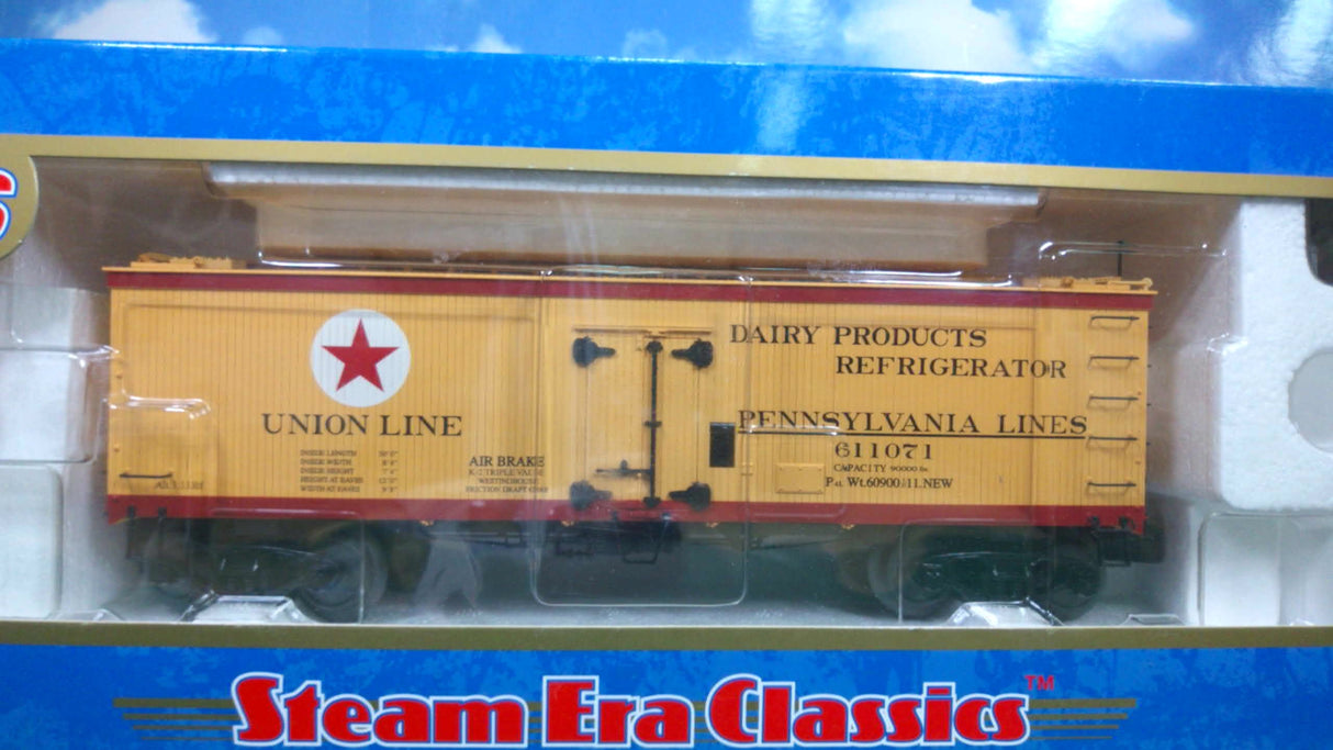 Atlas #8037 Union Line 36' Wood Reefer Car (3-Rail)