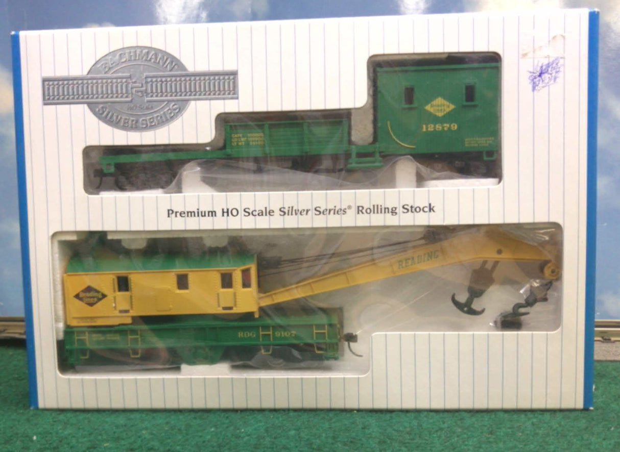 Bachmann HO Reading 250-Ton Crane Cars and Boom Tender