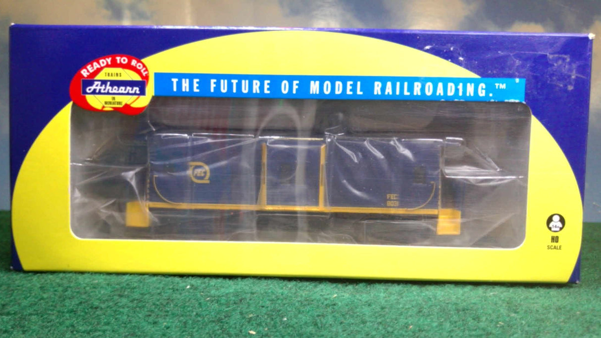 Athearn 74839 Florida East Coast Caboose with Bay Windows