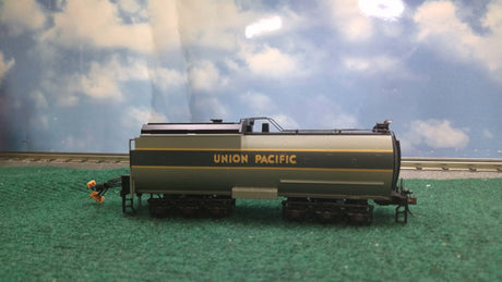 Bachmann 53502 Union Pacific 4-8-4 Engine