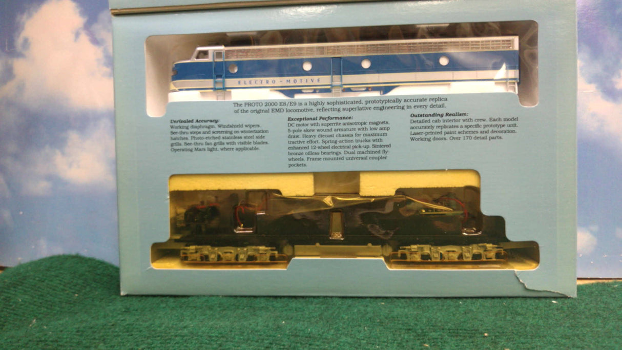 Life-Like HO EMD Demo E8/9 Locomotive