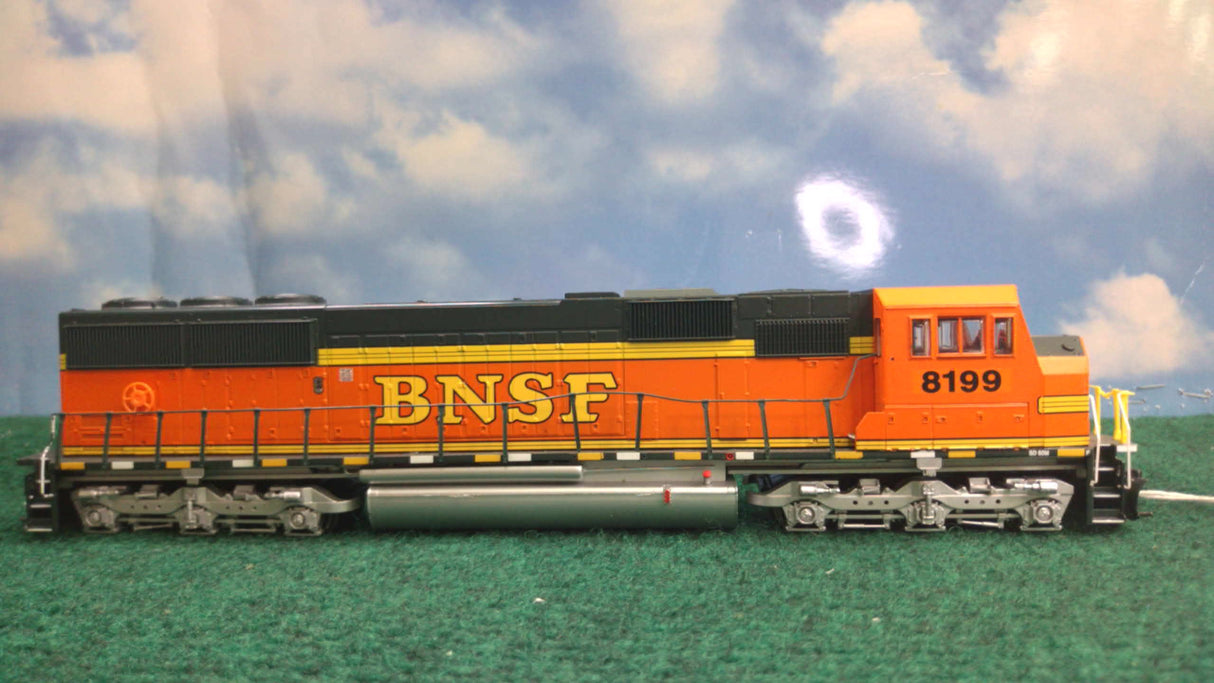 Walthers HO BNSF SD60M