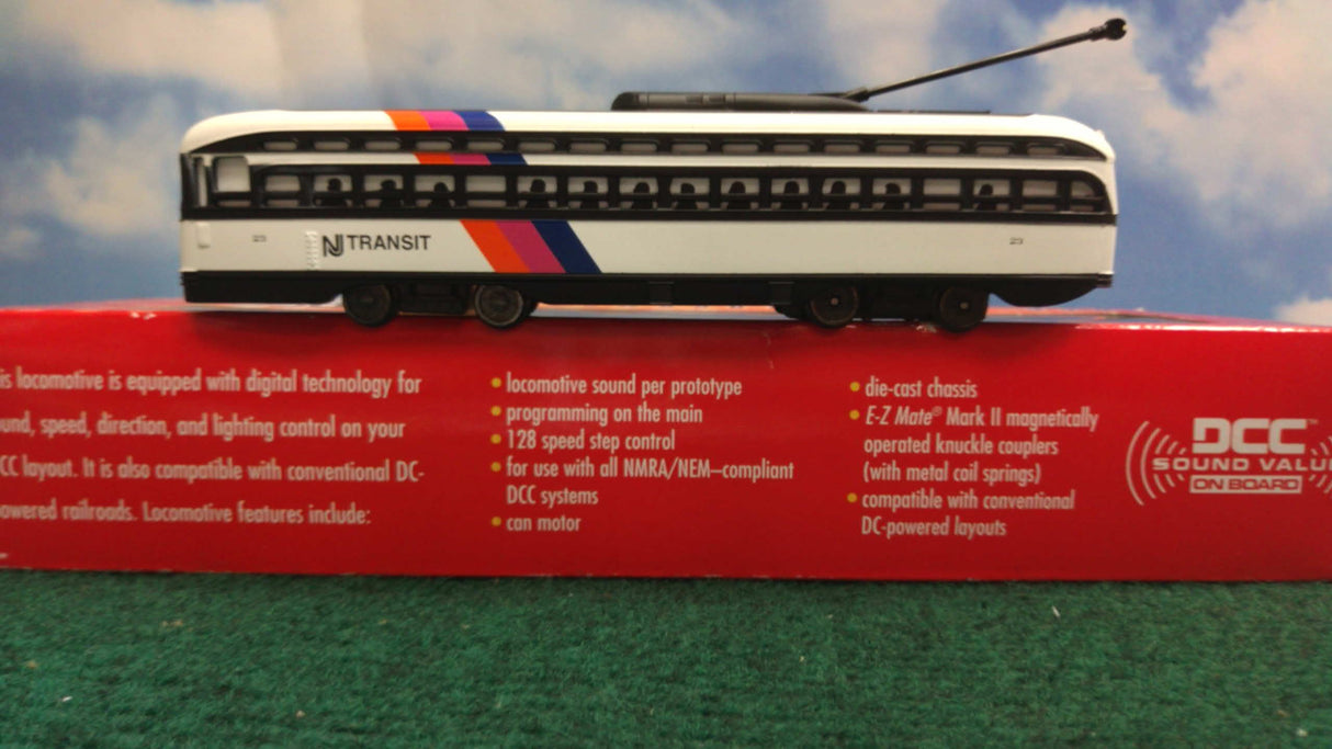 Bachmann 60506 HO NJ Transit PCC Streetcar