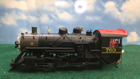 Bachmann 11414 HO Western Maryland Baldwin 2-8-0 Consolidation and Tender Steam Locomotive
