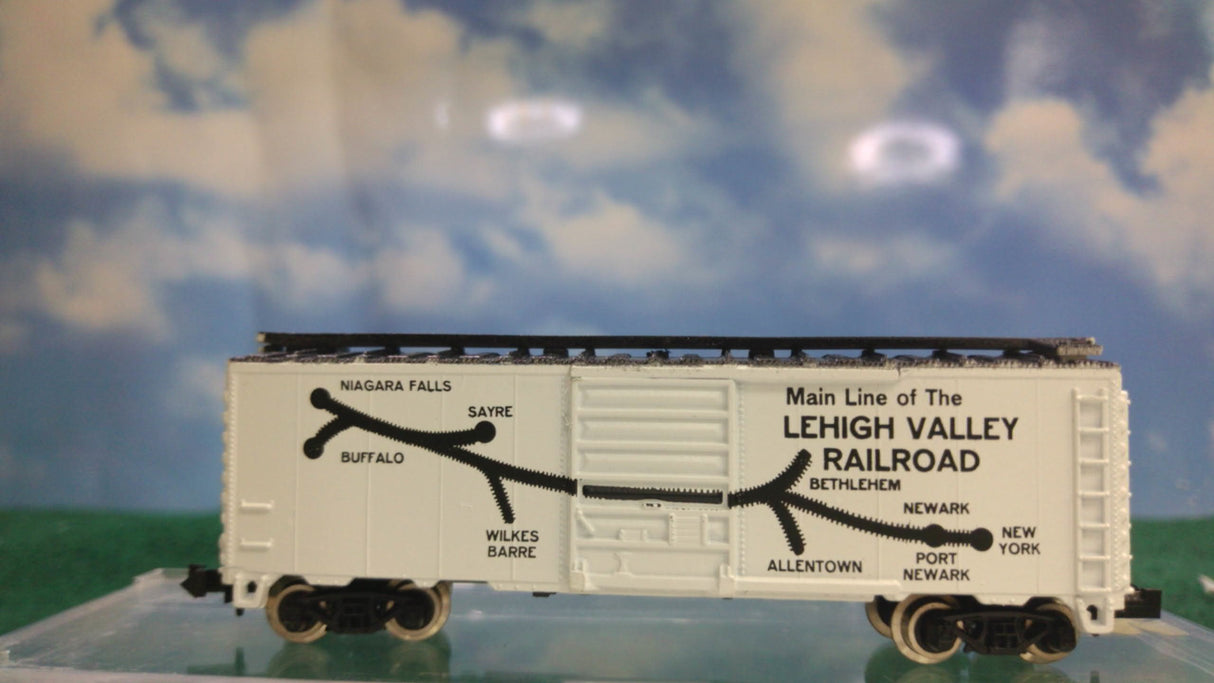 Atlas N Lehigh Valley 40' Box Car