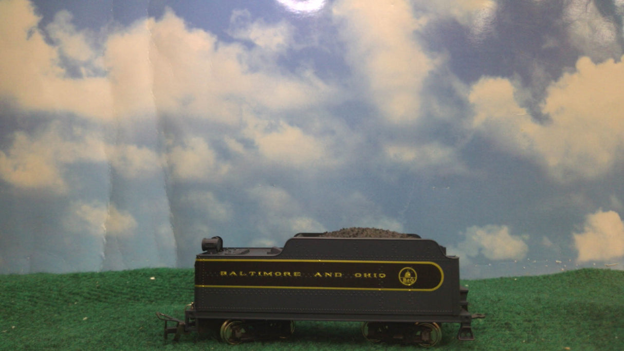 Mehano/IHC HO Baltimore and Ohio "The Royal Blue" 4-6-2 Pacific