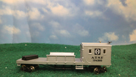 Bachmann 46612 HO A.T.S.F Crane Car & Boom Tender