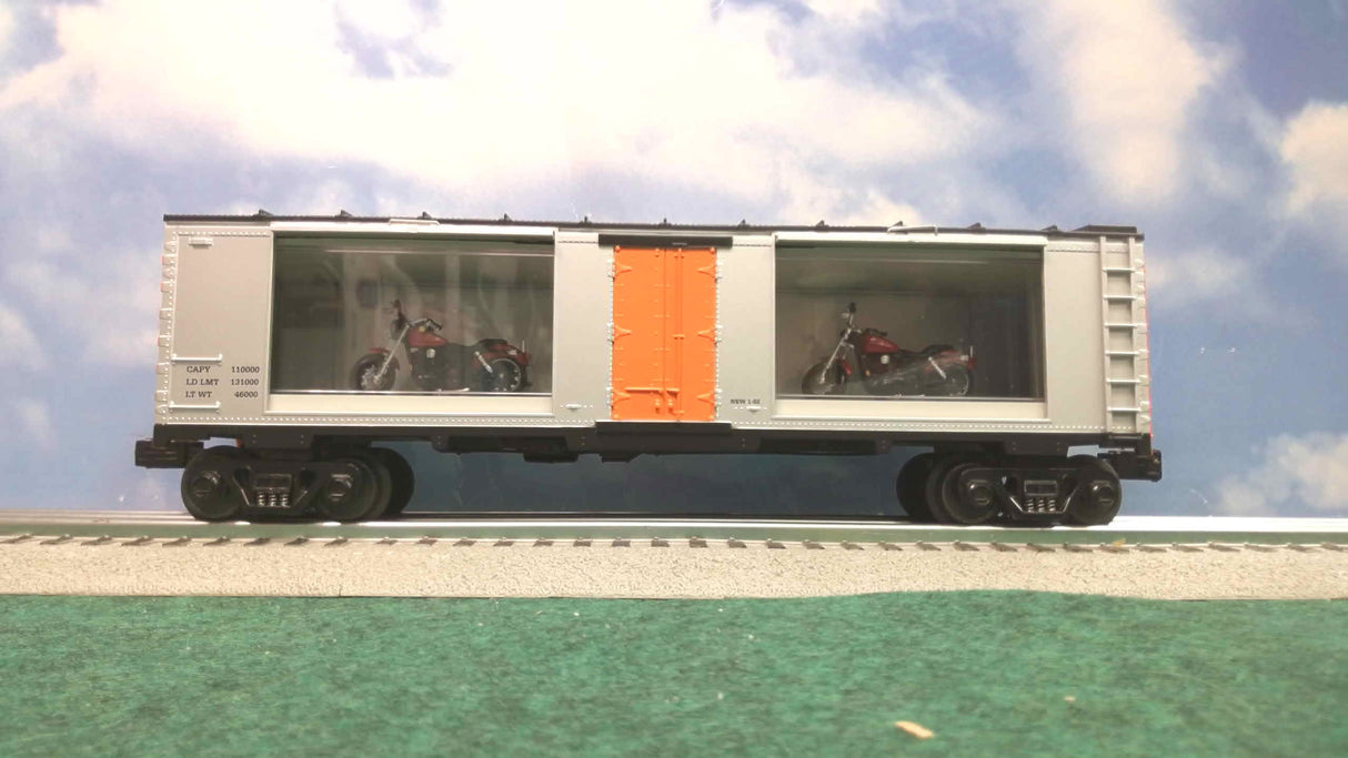 MTH 30-74291 Harley-Davidson 40' Window Boxcar W/2 Motorcycles