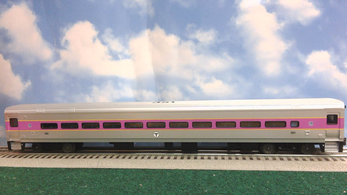 Atlas O MBTA Comet Commuter Car