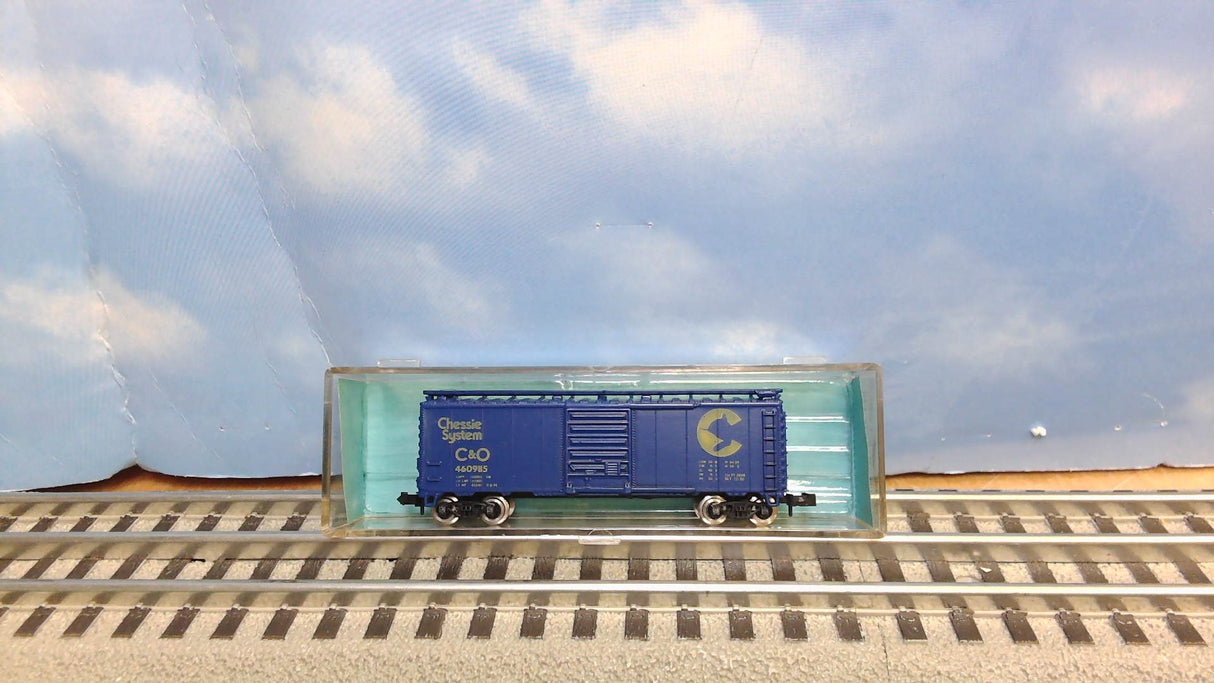 Atlas 3221 40ft Box Car Chessie System