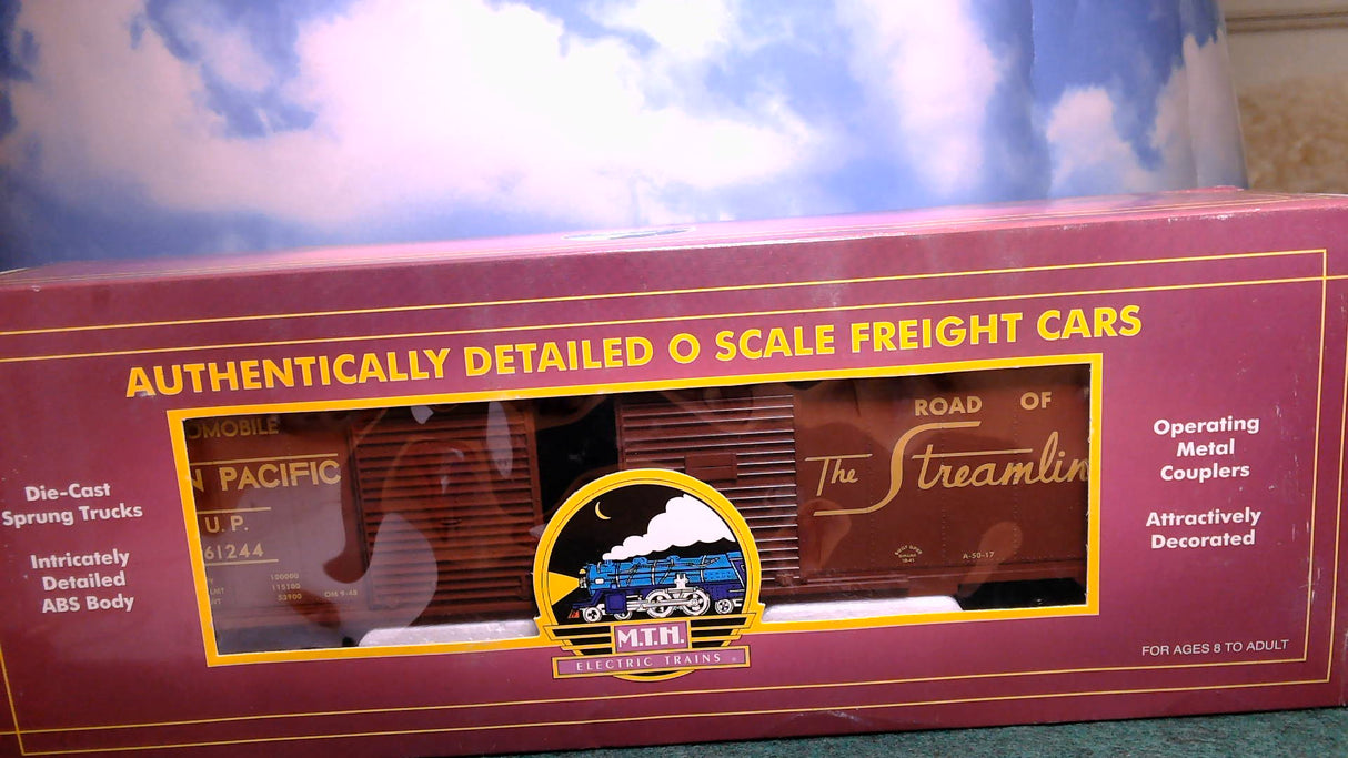 MTH Union Pacific 50' Double Door Box Car 20-93012