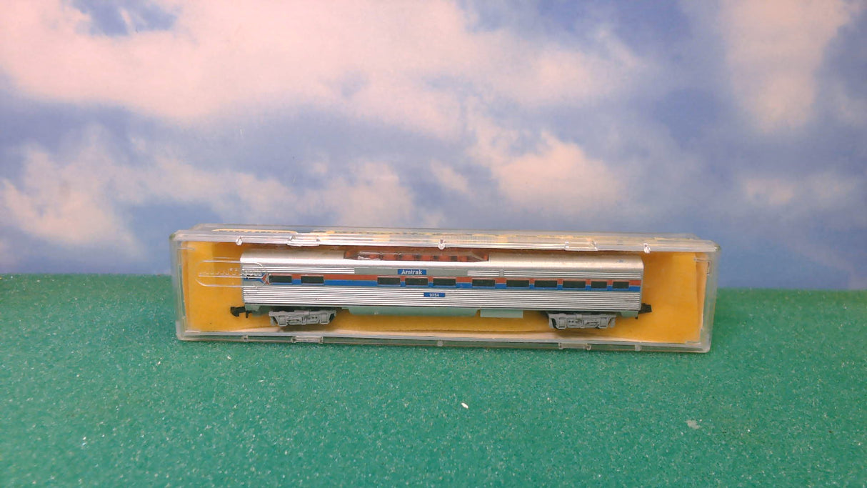 MINITRIX 3033 N-Scale Amtrak Passenger Car #9354