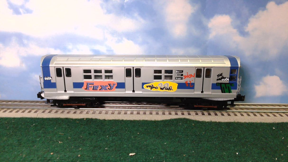 MTH RAIL KING R-17 4-CAR SUBWAY SET GRAFFITI W/LOCO-SOUND MTH30-2391-0