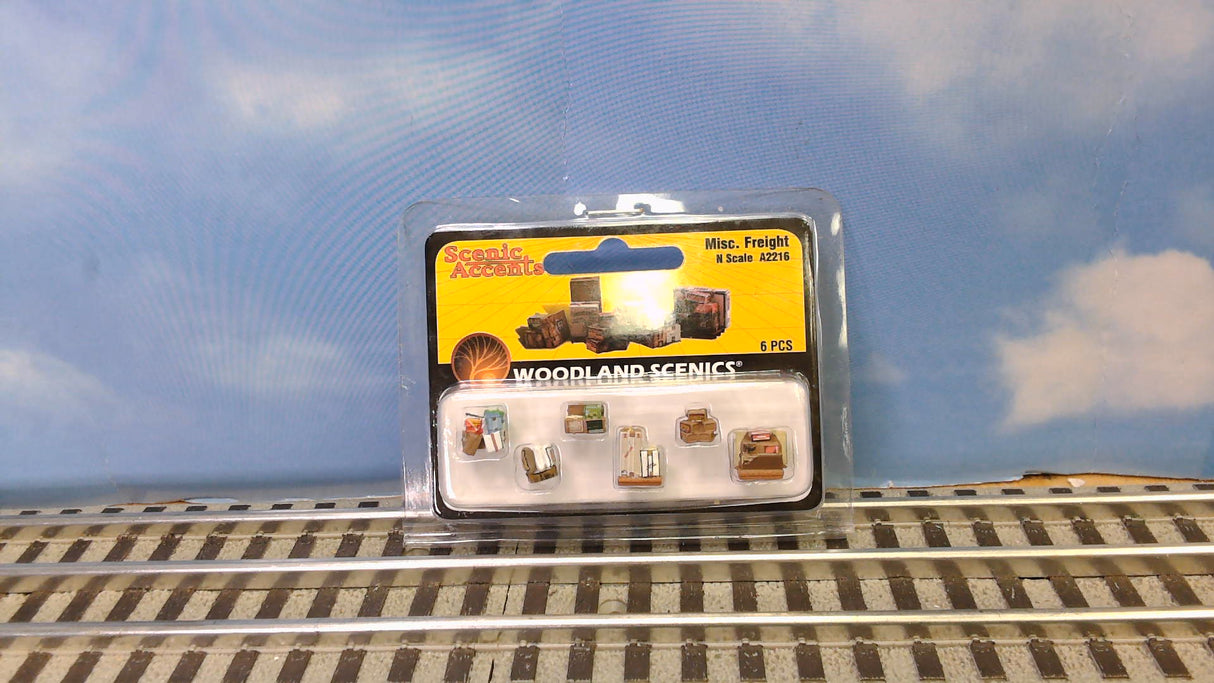 WOODLAND SCENICS N-SCALE MISC. FREIGHT A2216
