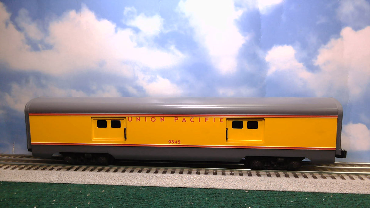LIONEL UNION PACIFIC F3-A POWERED & DUMMY UNITS WITH DUMMY B-UNIT AND PASSENGER CAR SET LNL6-8480