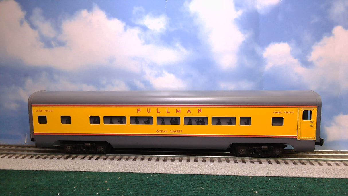 LIONEL UNION PACIFIC F3-A POWERED & DUMMY UNITS WITH DUMMY B-UNIT AND PASSENGER CAR SET LNL6-8480