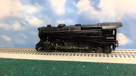 Lionel #2035 Locomotive with Whistling Tender