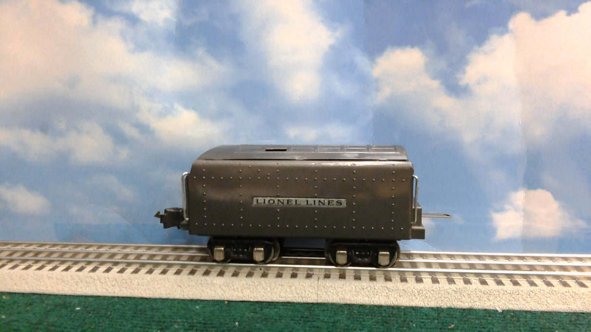 Lionel #238E Prewar 4-4-2 with Whistle Tender