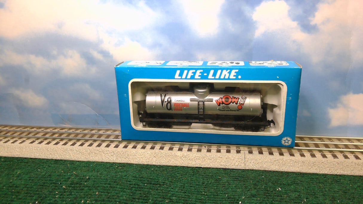 LIFE-LIKE HO-SCALE CAMPBELL SOUP COMPANY SET 8373
