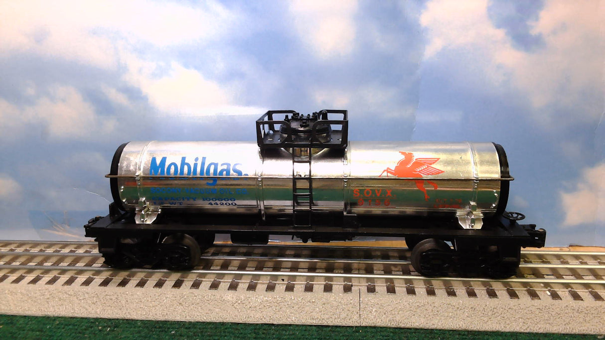 LIONEL 4 CAR TANKER SET