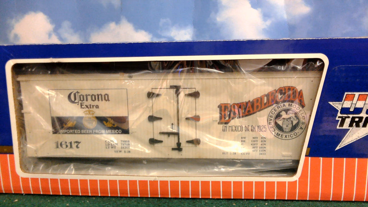 USA Trains 1617 Corona Reefer