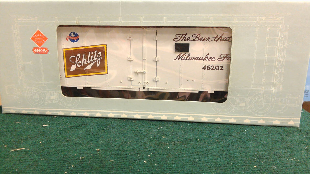 RAILWAY EXPRESS AGENCY SCHLITZ REEFER REA-46202