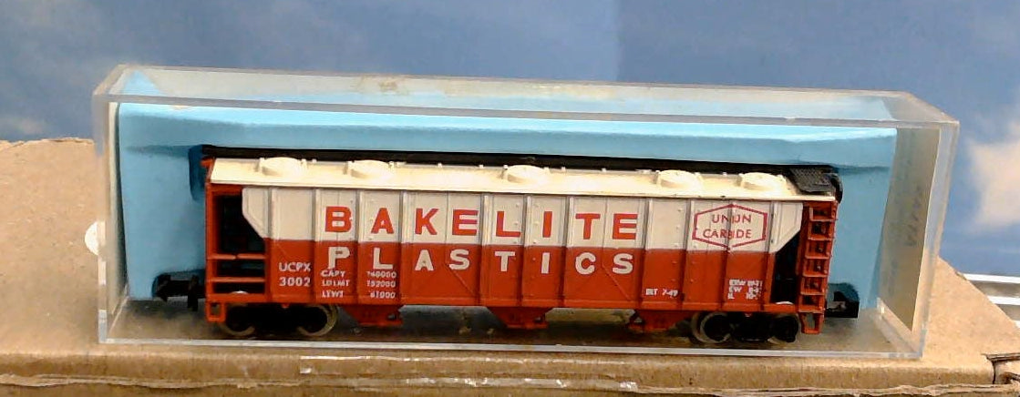 ATLAS 2312 UNION CARBIDE 47' COVERED HOPPER
