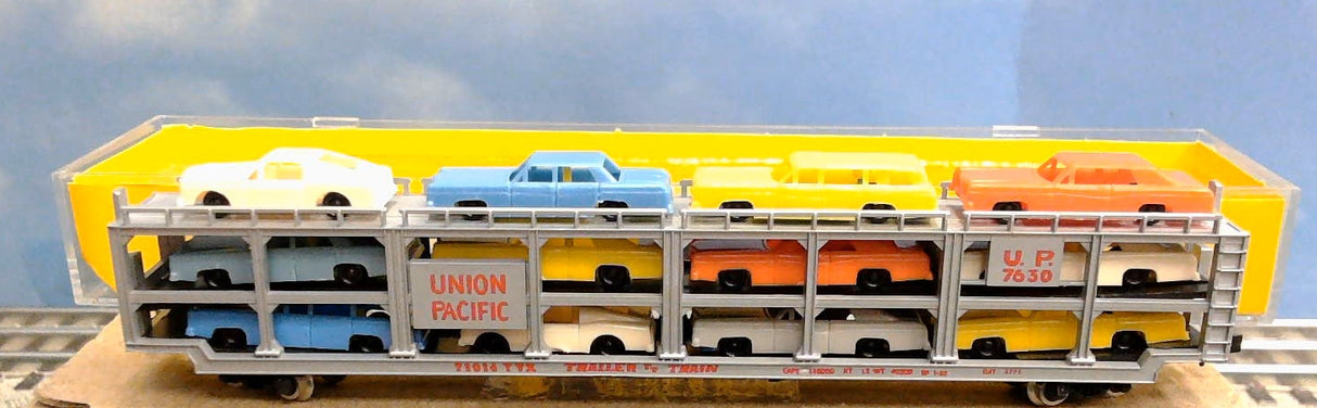 AHM 4902D N Scale Union Pacific Autotransporter