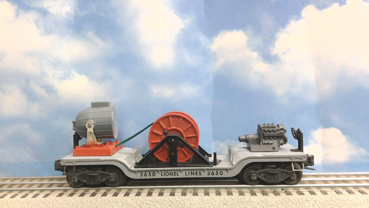 Lionel #3650 Operating Searchlight Extension Car