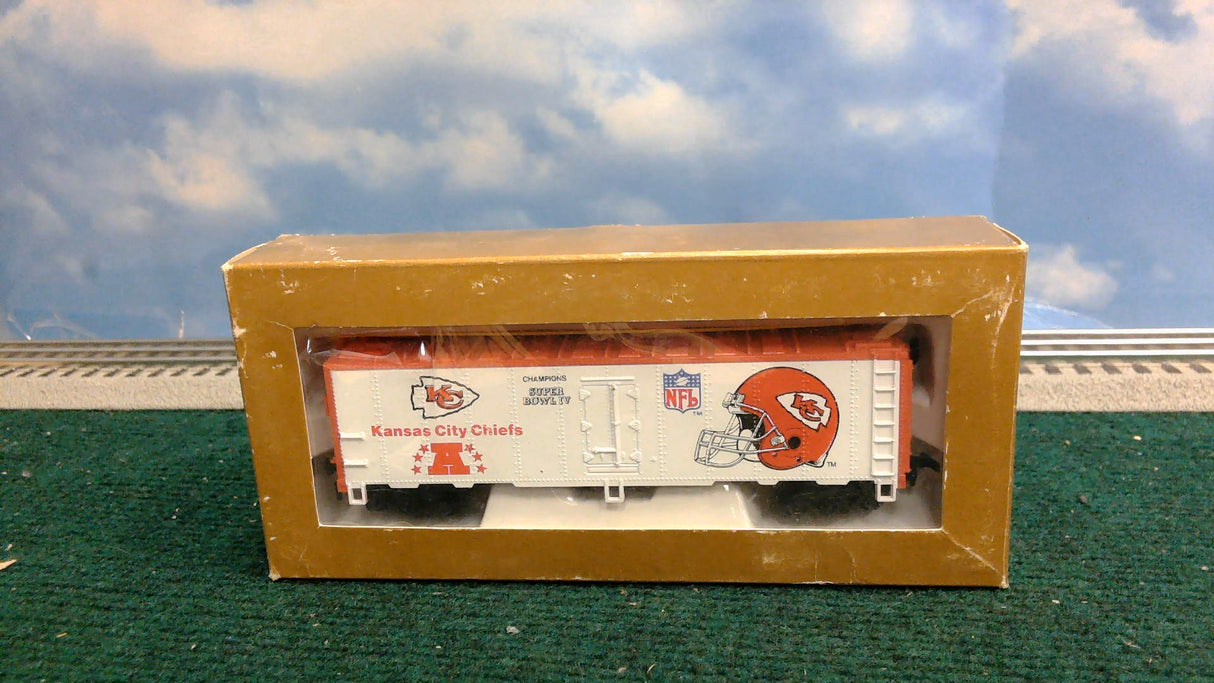 Mantua NFL SUPER BOWL EXPRESS Set Complete Engine Caboose Train Car HO Scale