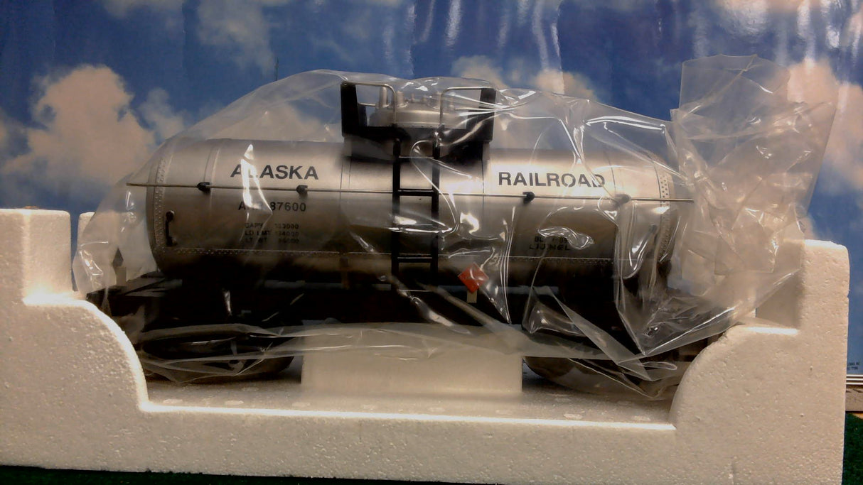 Lionel 8-87600 G Alaska Road Tank Car