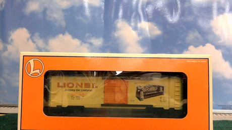 Lionel/MTH 11-90001 Std Gauge Hellgate Bridge and Box Car