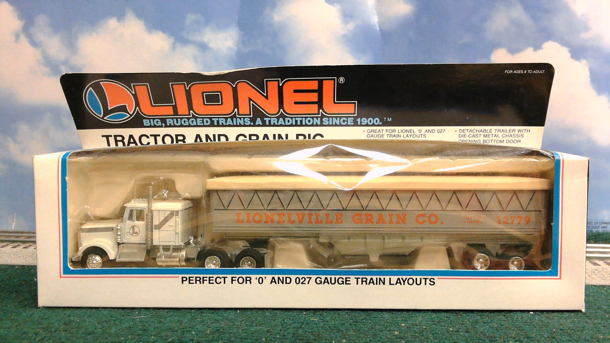 Lionel 6-12779 O Gauge Lionelville Grain Co. Tractor & Grain Rig