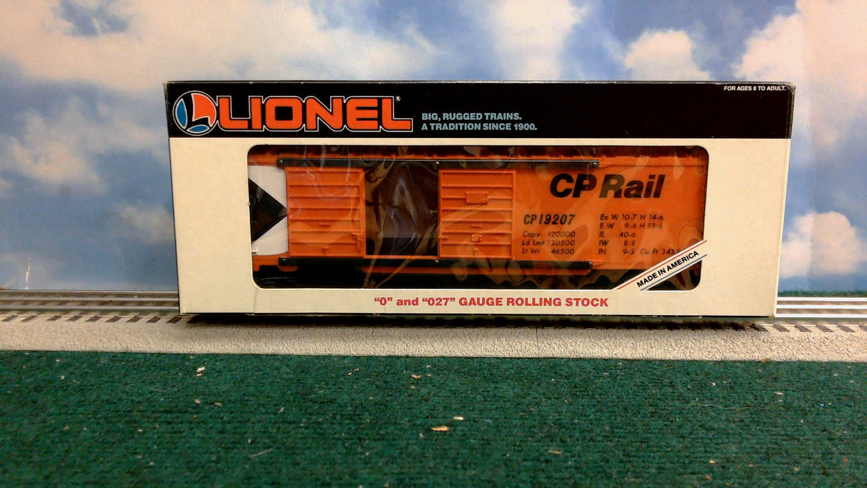 Lionel 6-19207 O Gauge CP Rail Double Door Boxcar