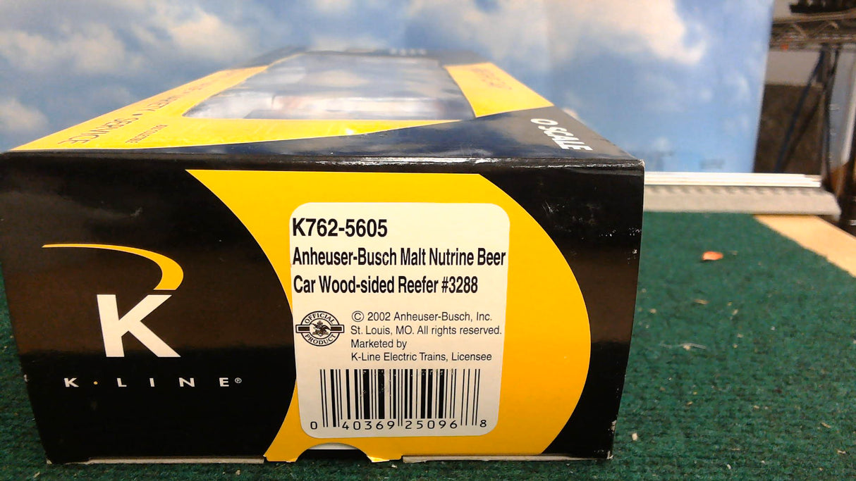 K-LINE K762-5605 ANHEUSER-BUSCH MALT NUTRINE BEER CAR WOOD-SIDED REEFER
