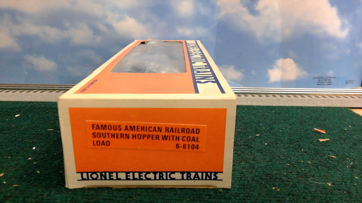 Lionel 6-6104 Famous American Railroad Southern Hopper with Coal Load