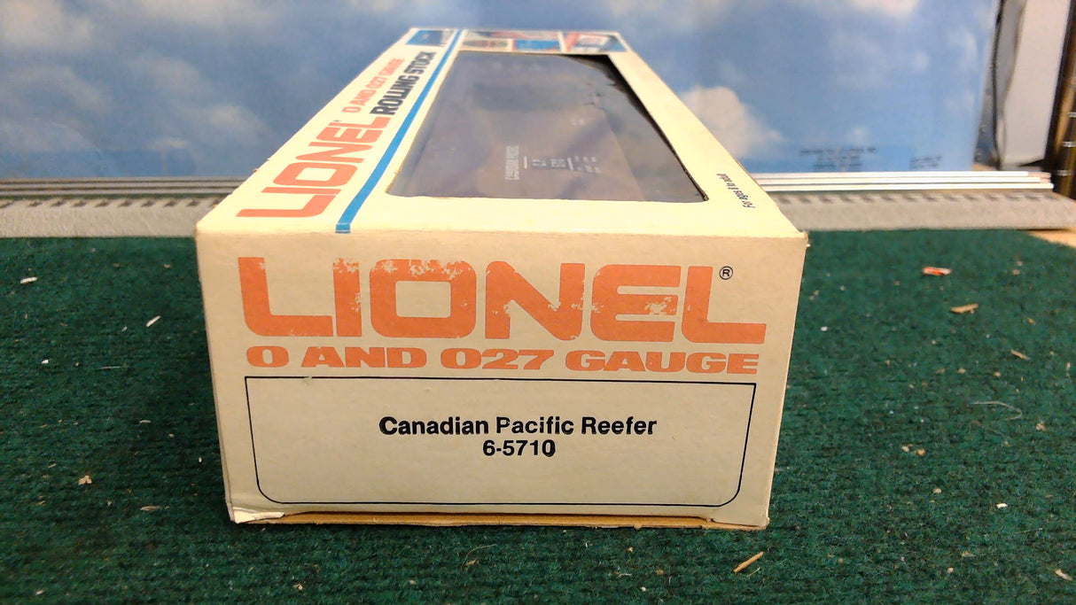 Lionel Canadian Pacific Reefer 6-5710