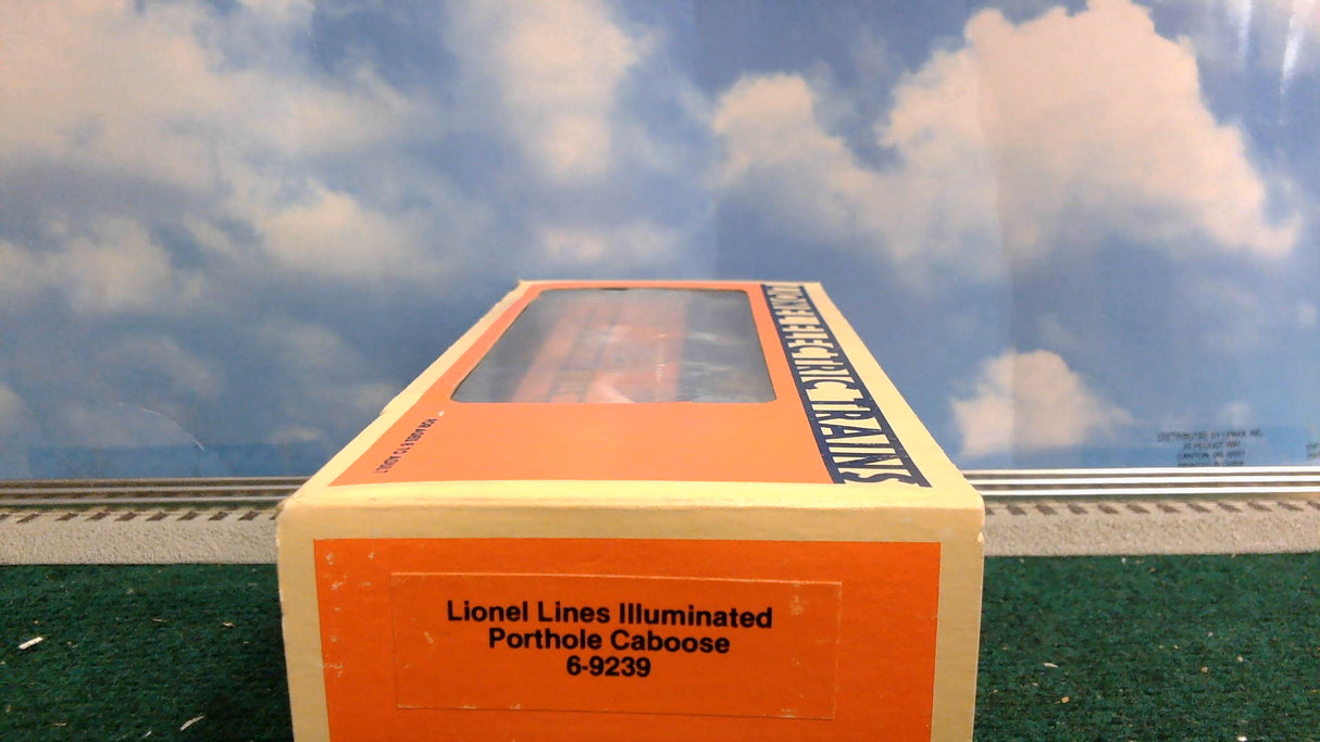 LIONEL 6-9239 LIONEL LINES ILLUMINATED PORTHOLE CABOOSE