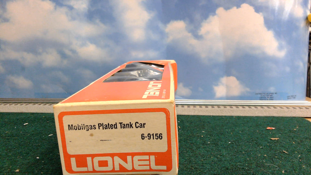 LIONEL 6-9156 MOBILGAS PLATED TANK CAR