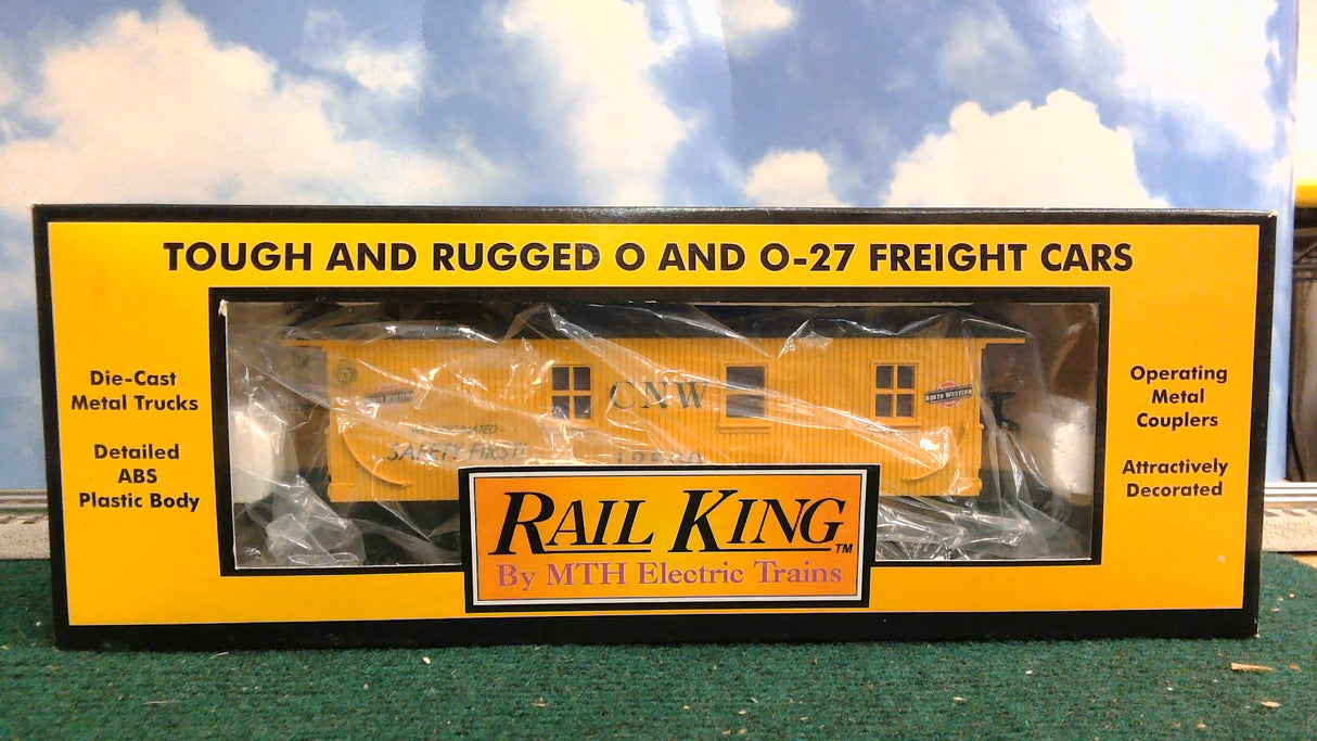 MTH RAILKING RK-7707L CHICAGO NORTHWESTERN SEMI-SCALE CABOOSE
