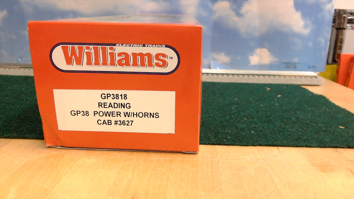 WILLIAMS GP3818 READING GP38 POWER W/HORNS CAB #3627