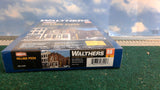 WALTHERS 933-3469 VILLAGE PIZZA HO KIT