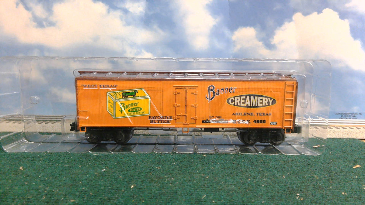 Weaver 3-Rail Wood Side Refrigerator Car Banner Creamery #U3119
