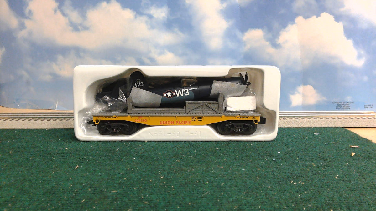 K-LINE K661-2114 UP FLAT CAR W/SCOUT 4 FIGHTER PLANE