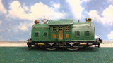 LIONEL #10E STANDARD GAUGE ENGINE W/ 4 CAR PASSENGER CAR SET